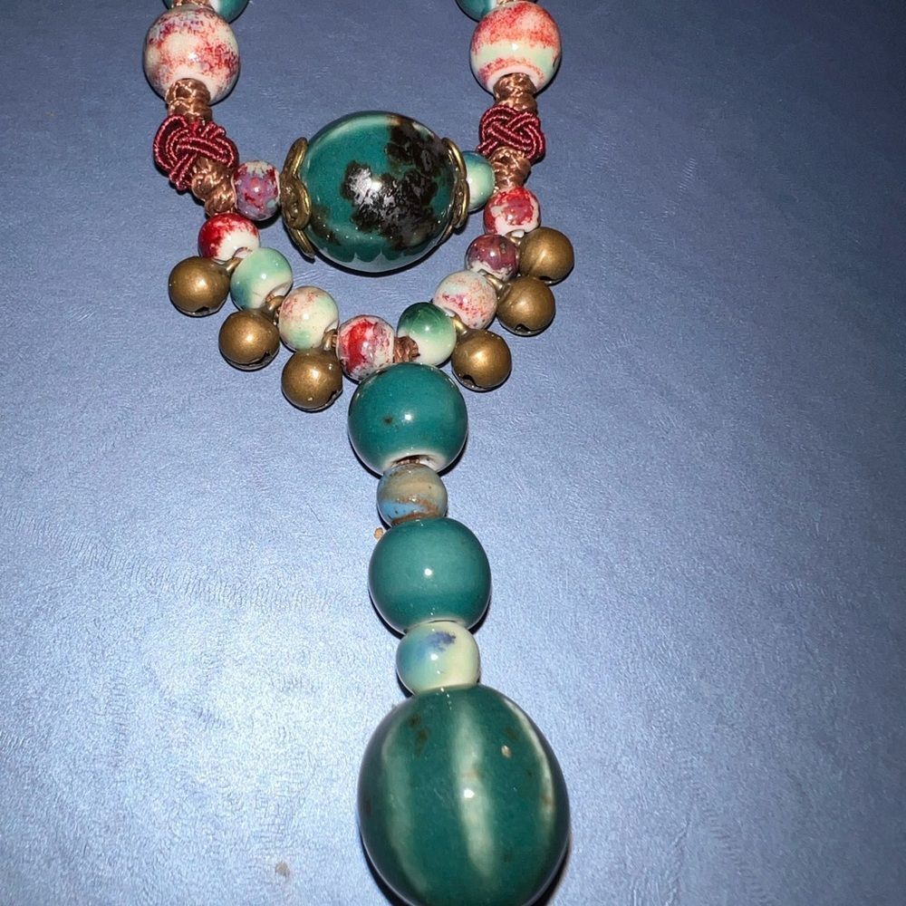 🩵 NEW Artisan Turquoise and Gold Beaded Necklace 🩵